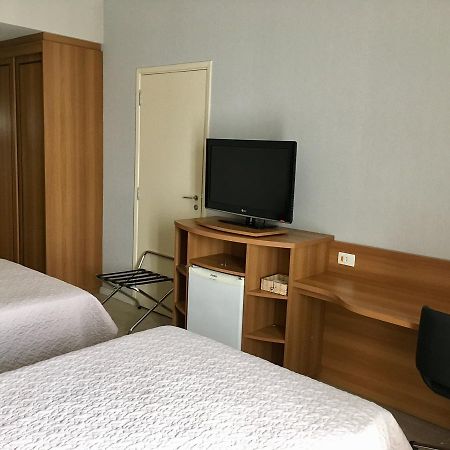 Flat Na Avenida Sabia-Moema Apartman São Paulo Kültér fotó