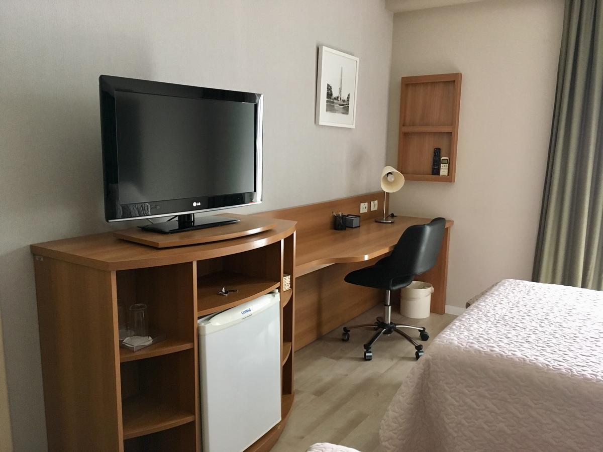 Flat Na Avenida Sabia-Moema Apartman São Paulo Kültér fotó